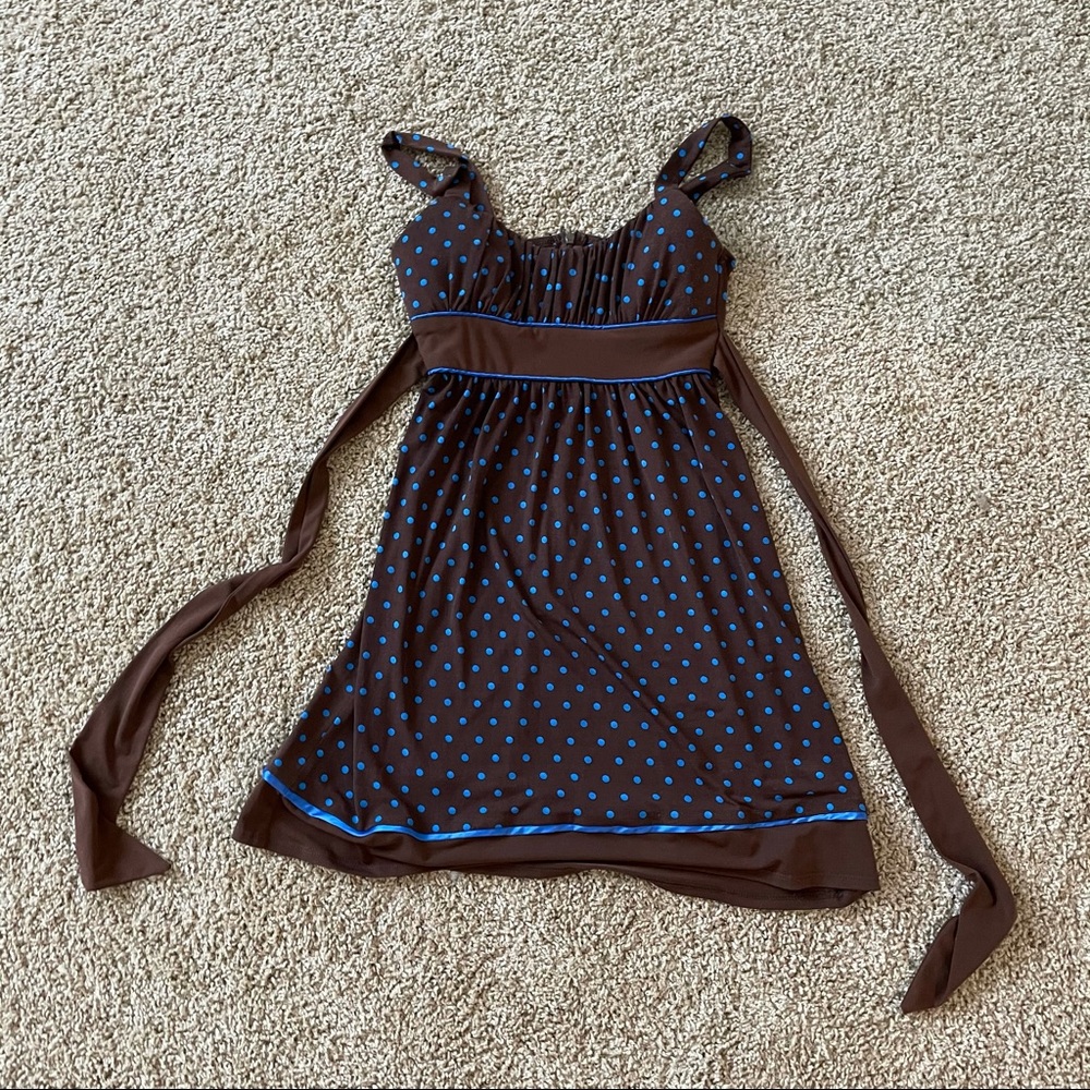 NWT Cute juniors brown with blue polka dot dress!
